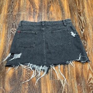 BDG Urban Outfitters Womens Black Distressed Denim Mini Skirt Raw Hem Size M